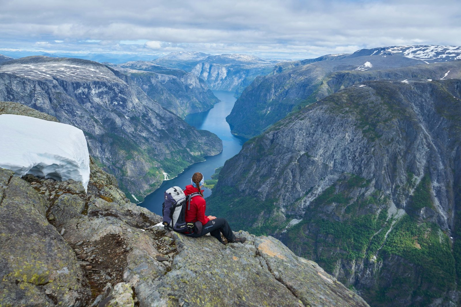 Scenic view of Tracy Arm Fjord Safety Concerns: 11 Essential Facts Every Visitor Should Know Before You Go safety concerns, glaciers, wildlife, and boating conditions for visitors.
